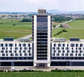 Pannonia Tower Hotel