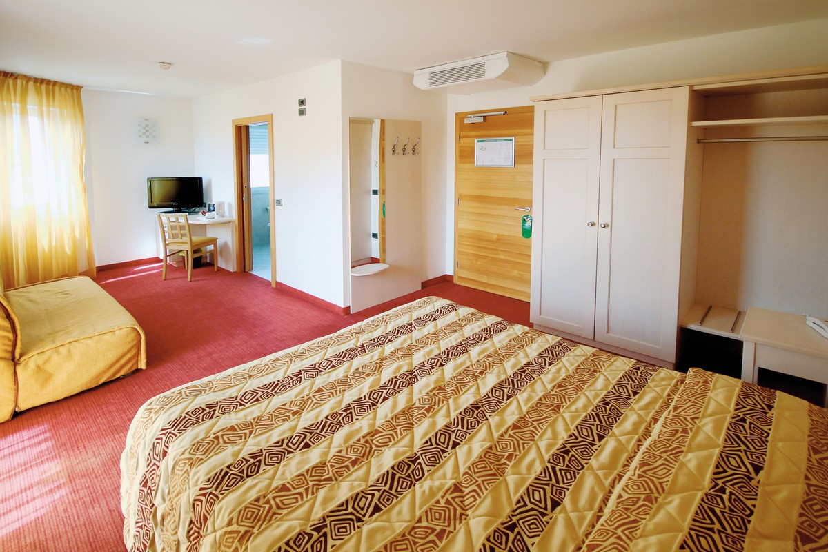 NatureBio Hotel Elite