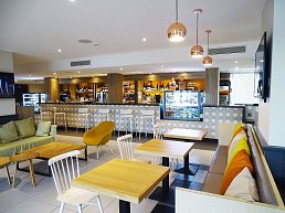 Campanile Val de France