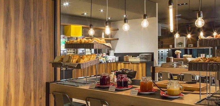 L'Elysée Val d'Europe at Disneyland® Paris