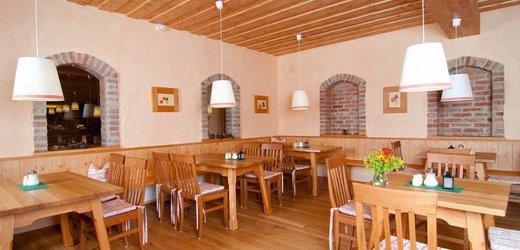 JUFA Hotel Tieschen