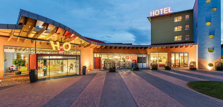 H2O Hotel-Therme-Resort