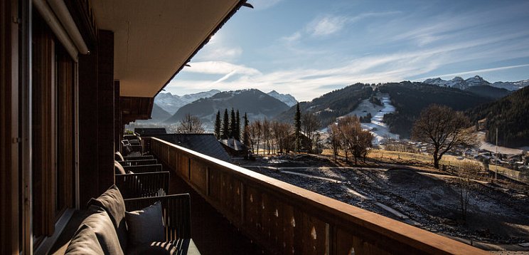 HUUS Hotel Gstaad