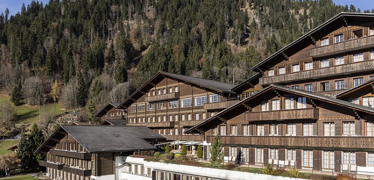 HUUS Hotel Gstaad