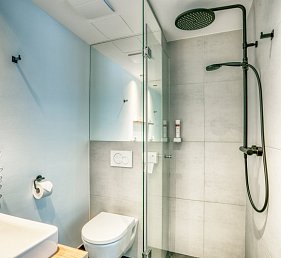 Hotel Rocket Rooms Velden
