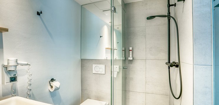 Hotel Rocket Rooms Velden