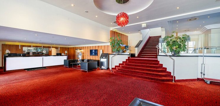 PLAZA INN Wels