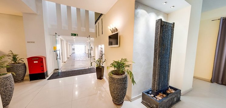 St. Julians Bay Hotel