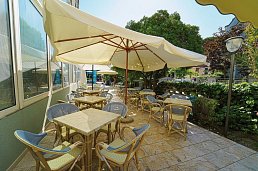 Dasamo Hotel
