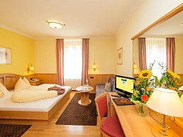 Hotel Lebzelter