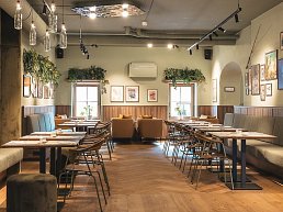 Fish Inn Zell