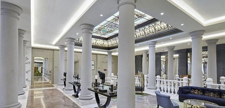 TITANIC Gendarmenmarkt Berlin