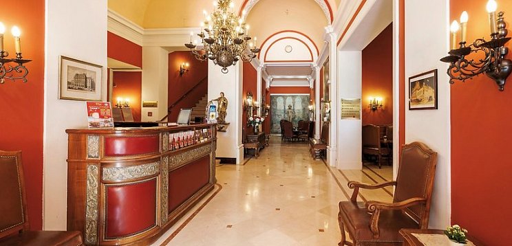 Hotel Regina