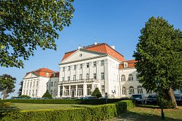Austria Trend Schloss Wilhelminenberg
