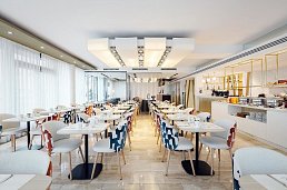 Eurostars Embassy