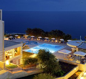 La Luna Hotel