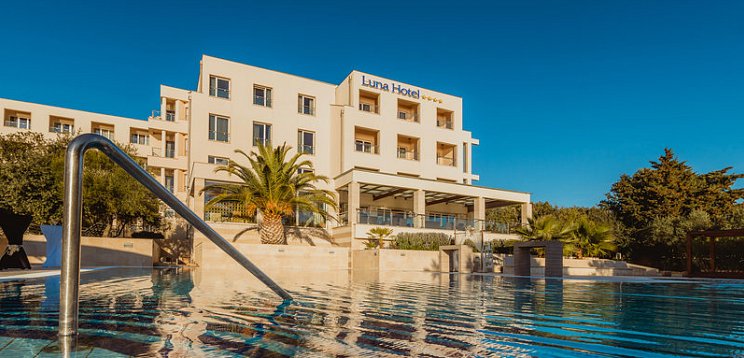 La Luna Hotel