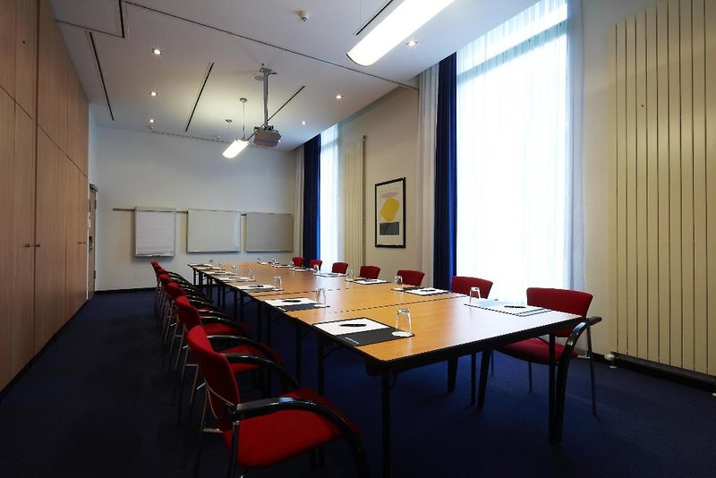 InterCityHotel Frankfurt Airport