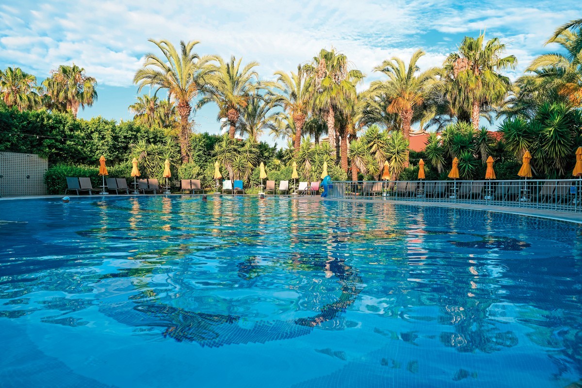 Calimera Hane Garden