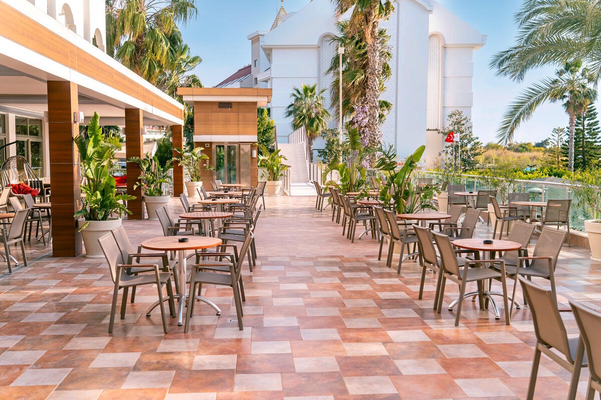 Calimera Hane Garden