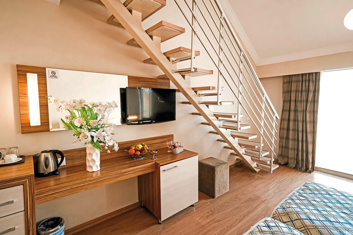 Calimera Hane Garden