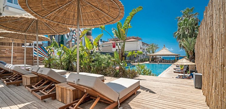 ananea Kleopatra Beach