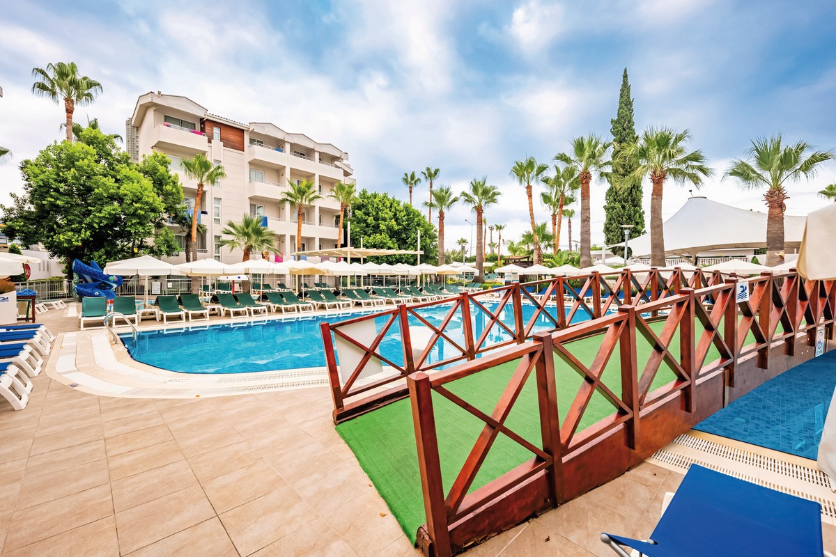 Calimera Side Resort