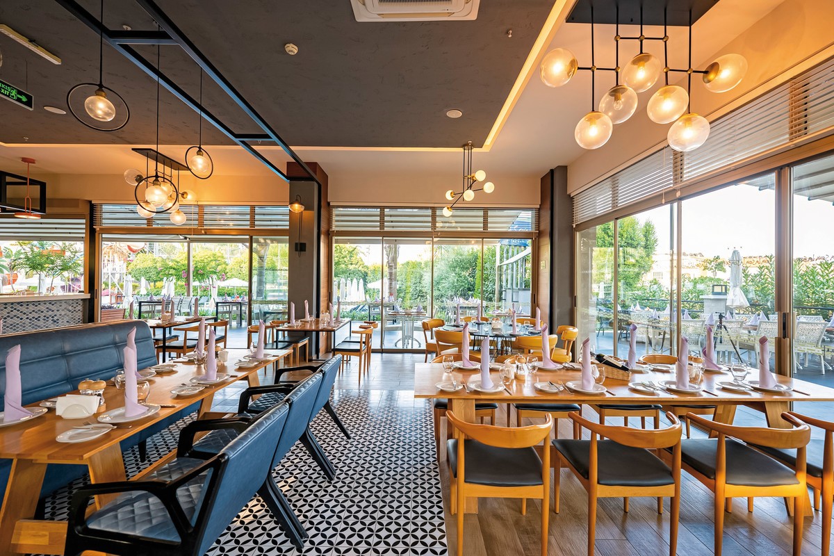 Calimera Side Resort