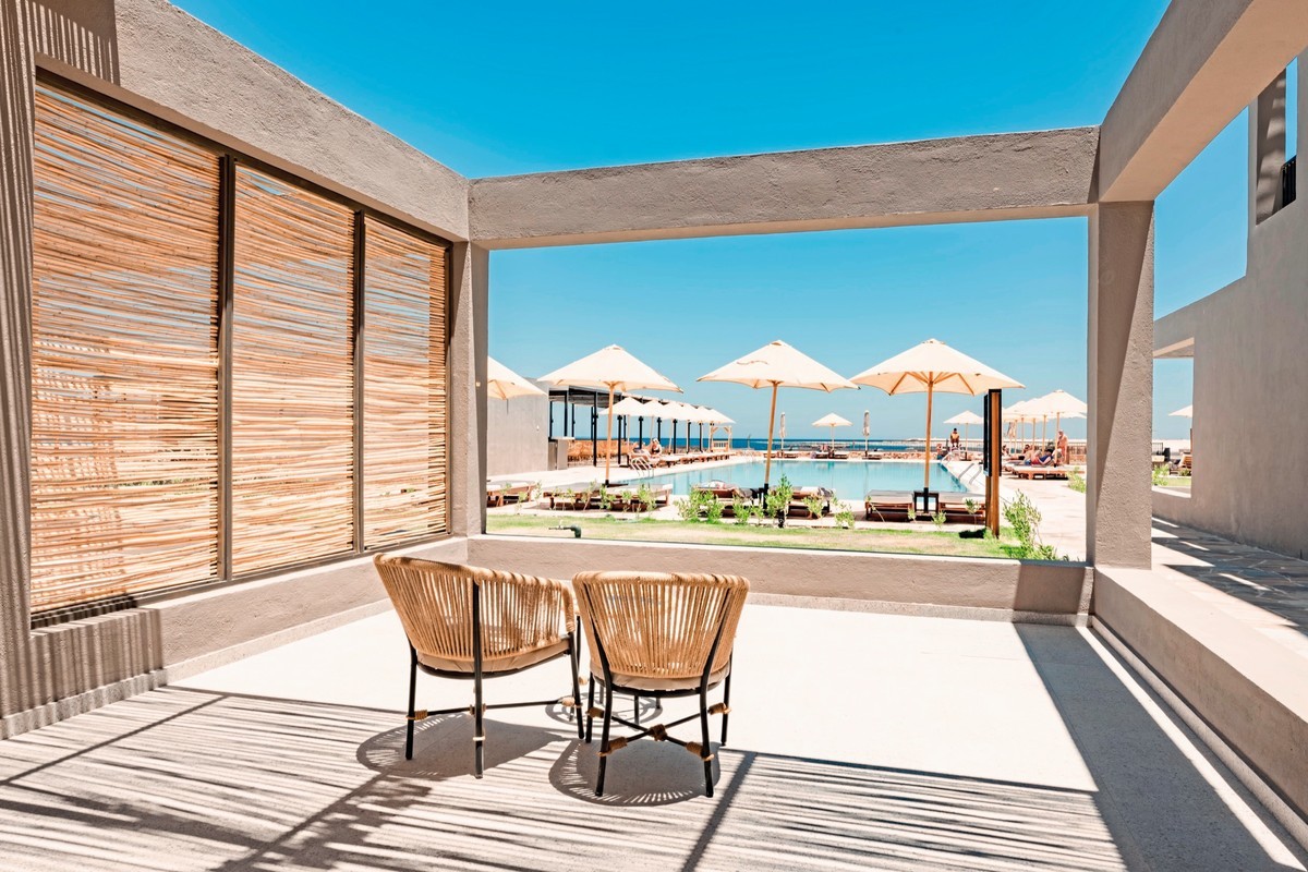 Sentido Naga Bay
