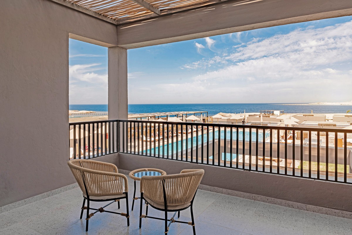 Sentido Naga Bay
