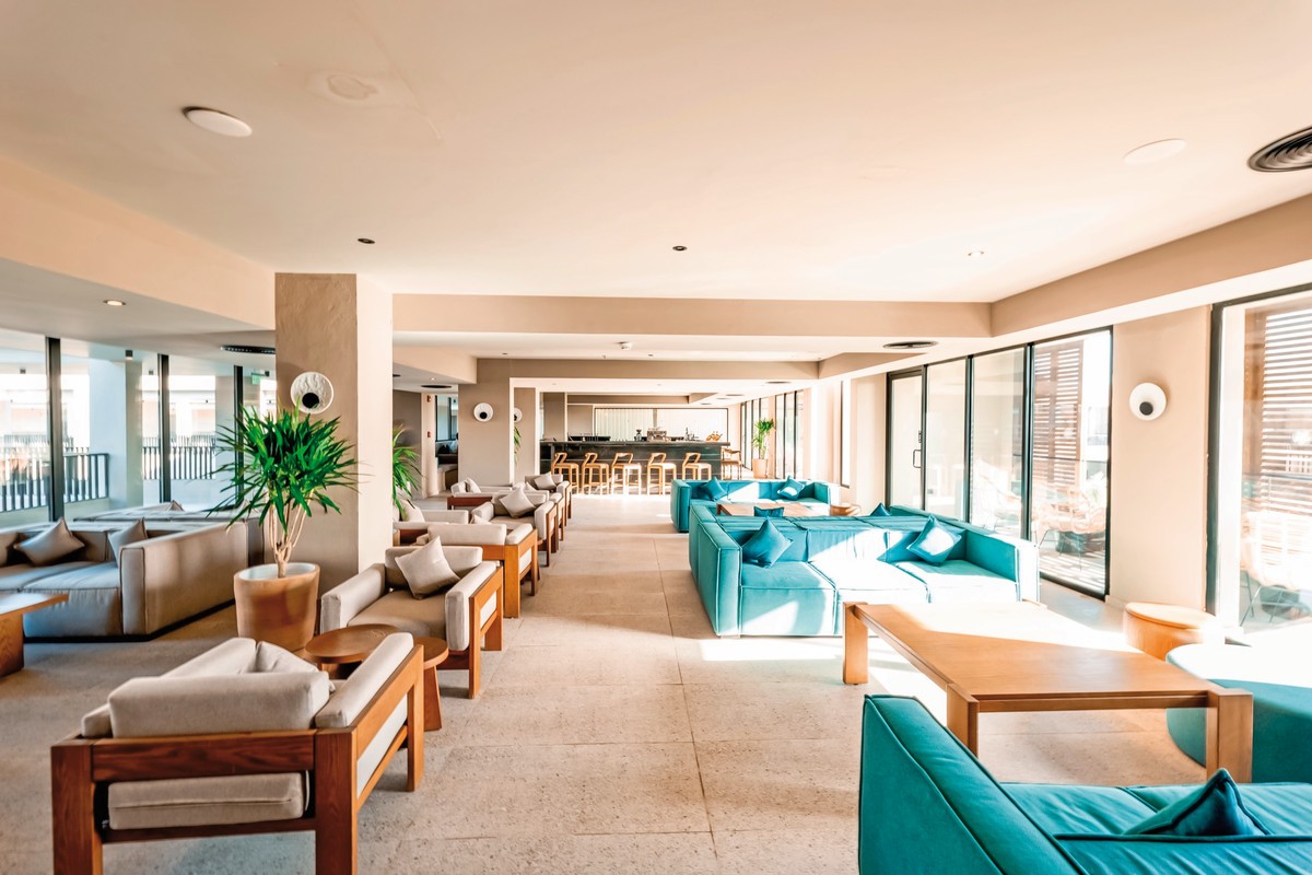 Sentido Naga Bay
