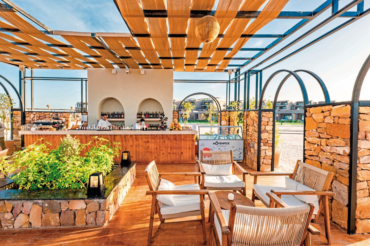 Sentido Naga Bay
