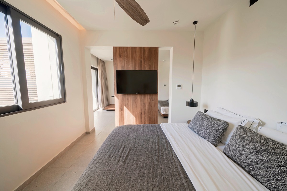 Sentido More Meni Residence & Suites