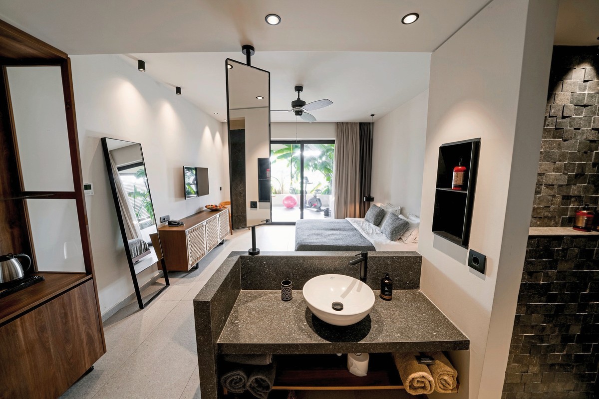 Sentido More Meni Residence & Suites