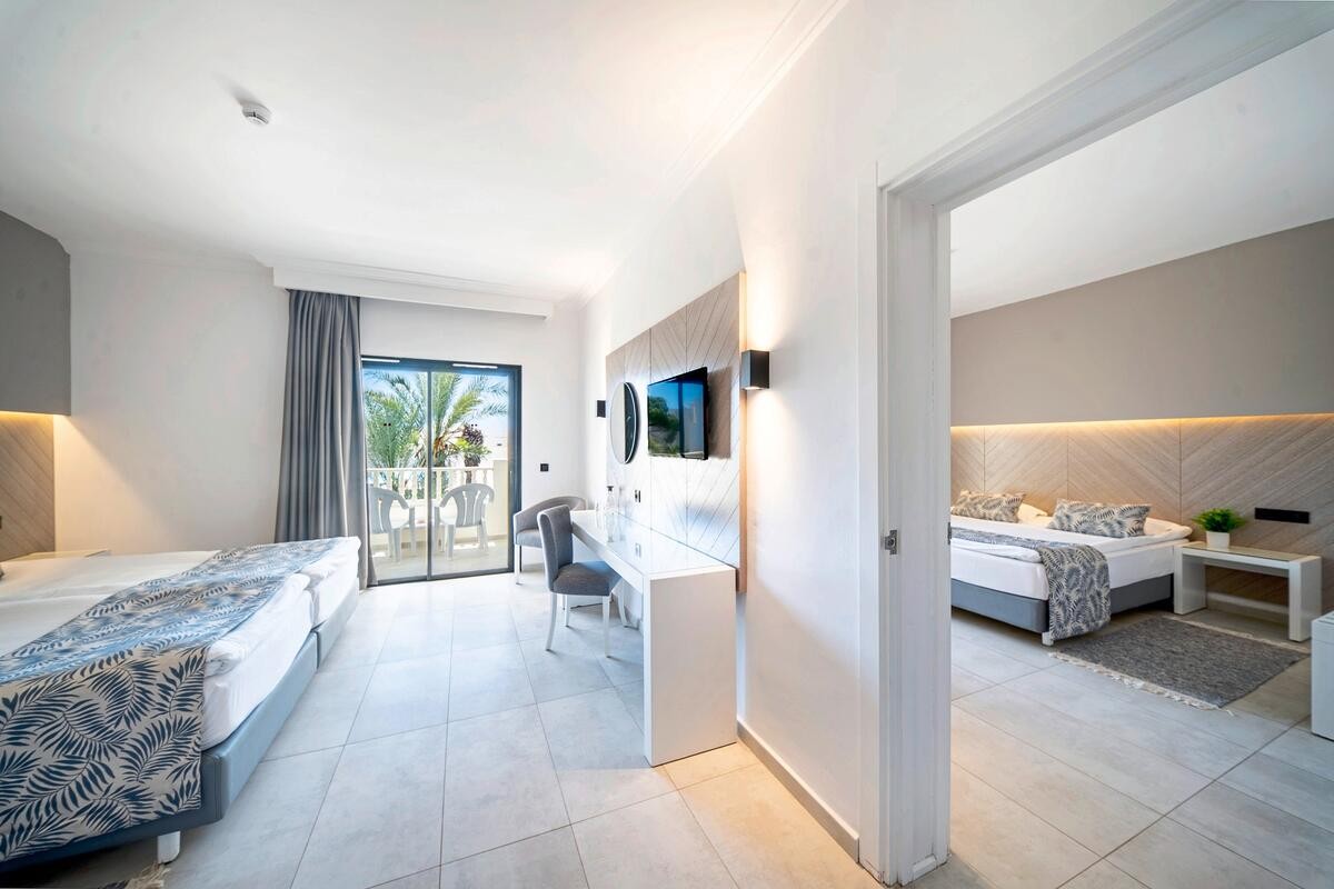 Calimera Delfino Beach