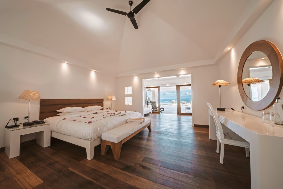 ananea Diamonds Athuruga