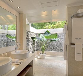 ananea Diamonds Athuruga