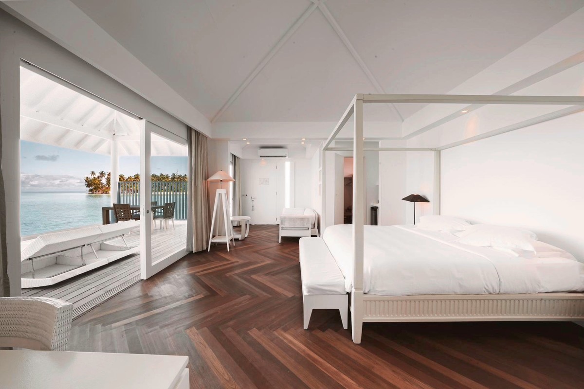 ananea Diamonds Athuruga