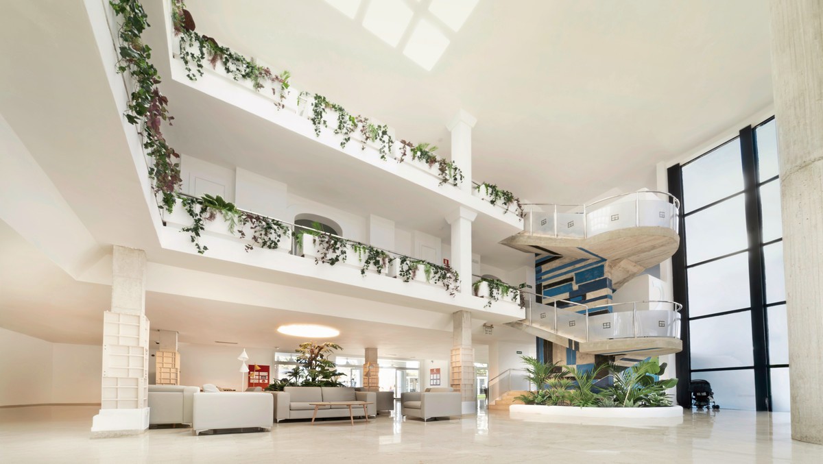 Calimera Fido Gardens