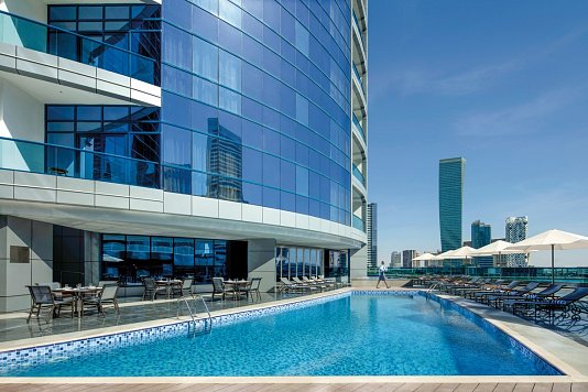 Radisson Blu Hotel, Dubai Waterfront