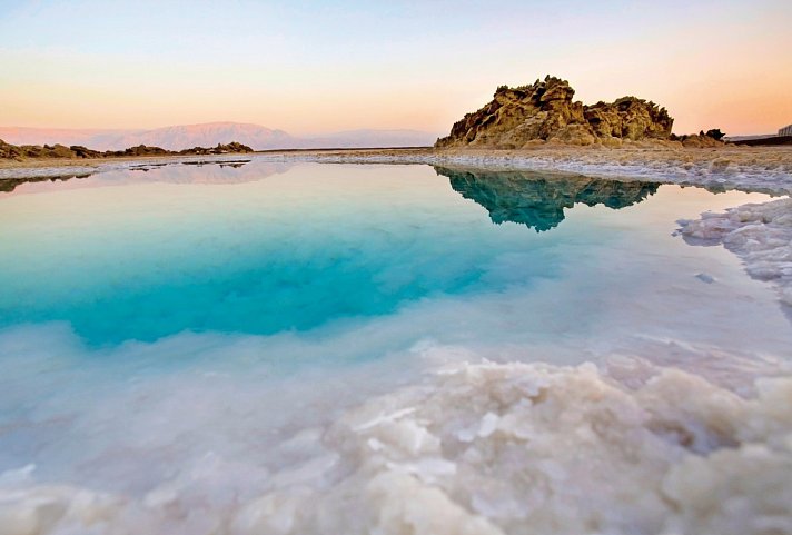Jordanien: Mosaike, Felsenstätte und heilendes Wasser
