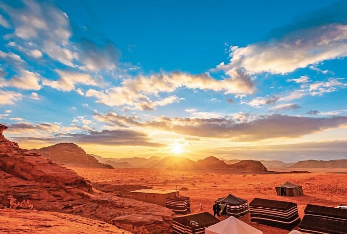 Jordanien: Mosaike, Felsenstätte und heilendes Wasser