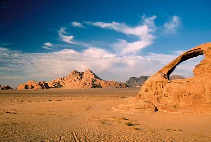 Jordanien: Mosaike, Felsenstätte und heilendes Wasser