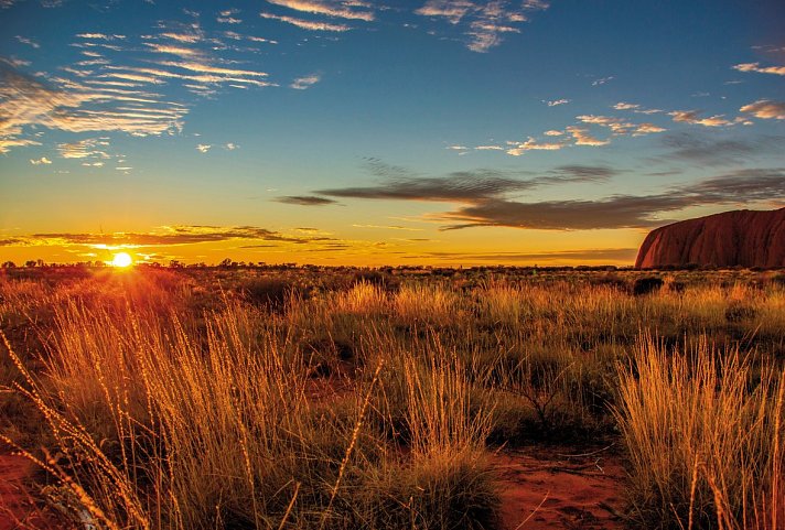 Outback Contrasts