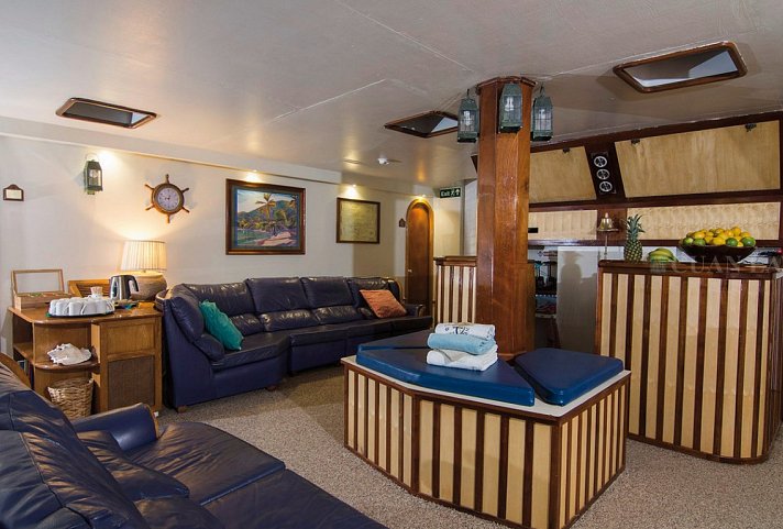 100% British Virgin Islands – Abenteuer Deluxe - Cuan Law