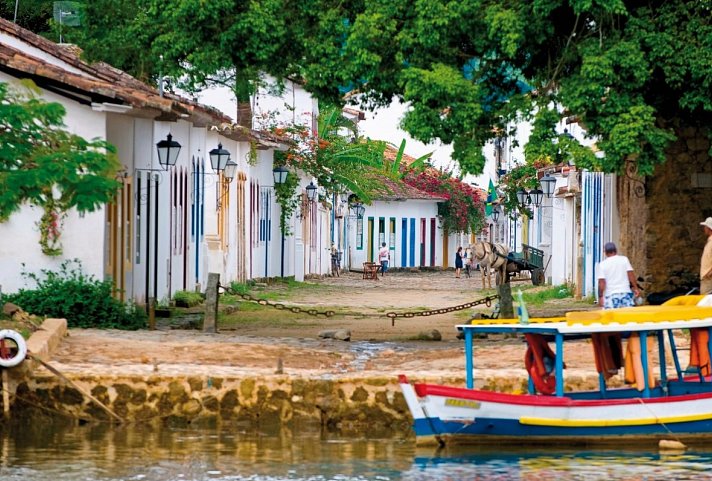 Brasiliens Seele - Kunst, Kultur & Küstenzauber