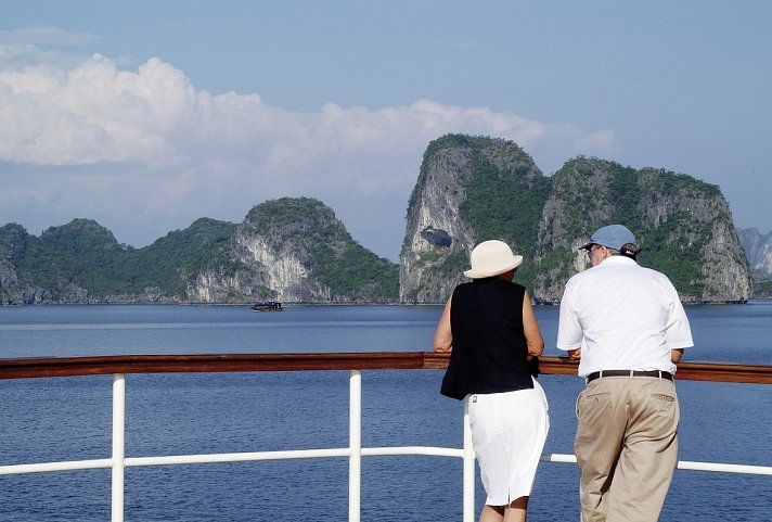 Halong-Kreuzfahrt an Bord der Emeraude