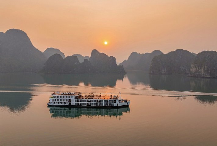 Halong Bucht an Bord der Indochine Grand (1 Nacht)