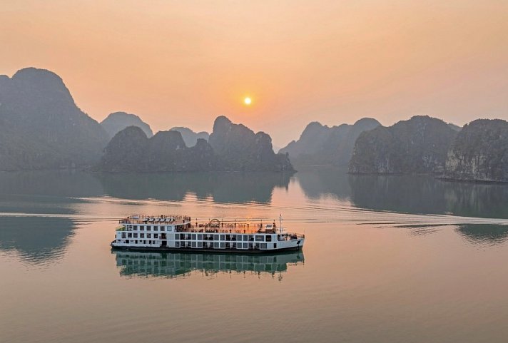 Halong Bucht an Bord der Indochine Grand (2 Nächte)