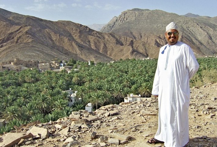 Off-Road zu Festungen & Wadis mit Chauffeur